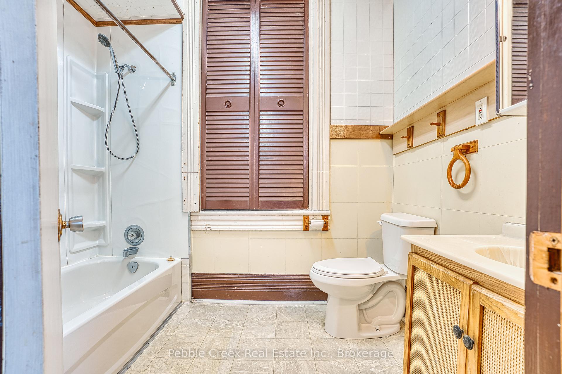 Photo 17 of 59 North Street N, Goderich, Goderich (Town) — HOMEH