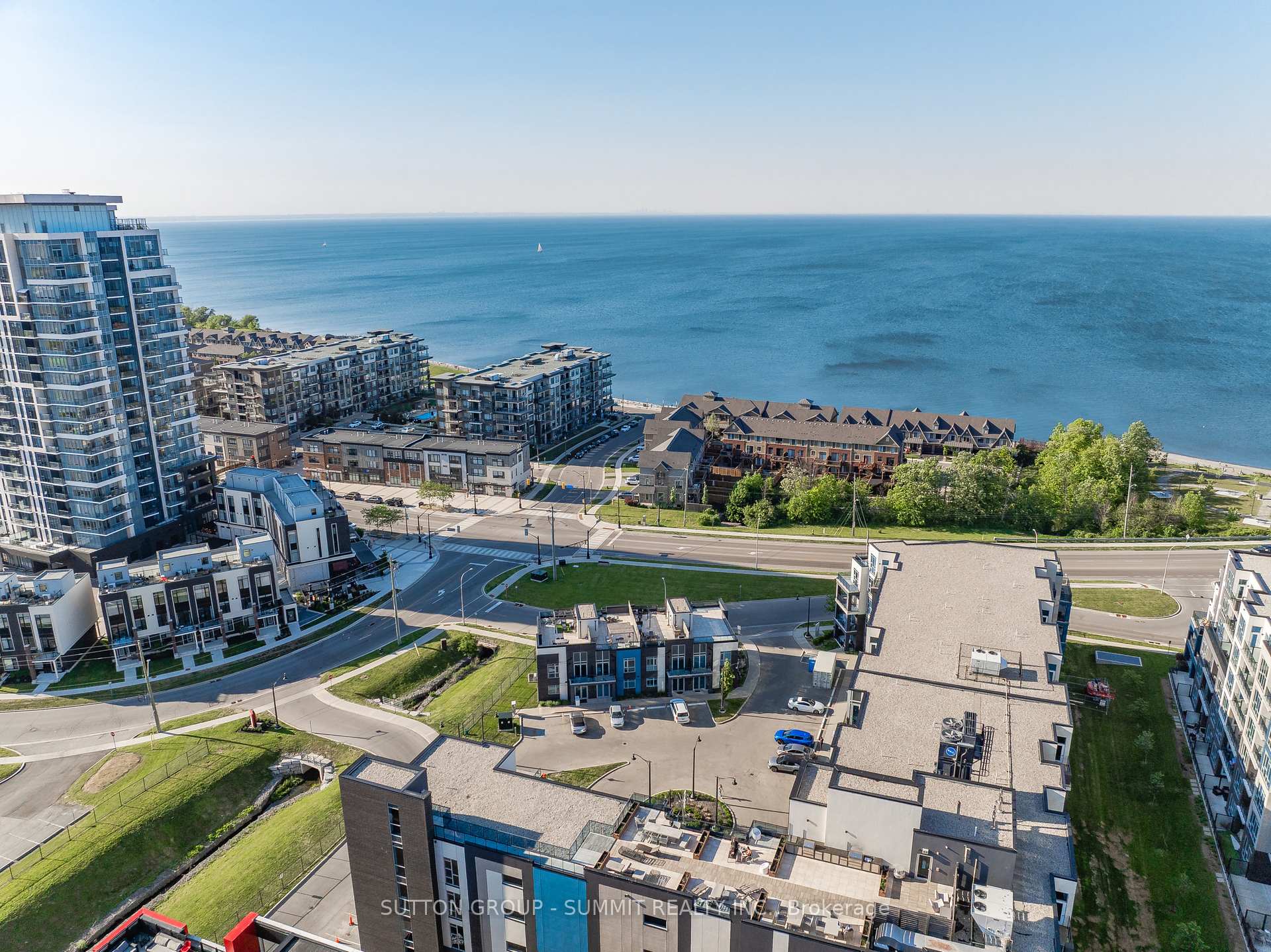 Photo 1 of 2 concord Place, Grimsby, Grimsby Beach — HOMEH