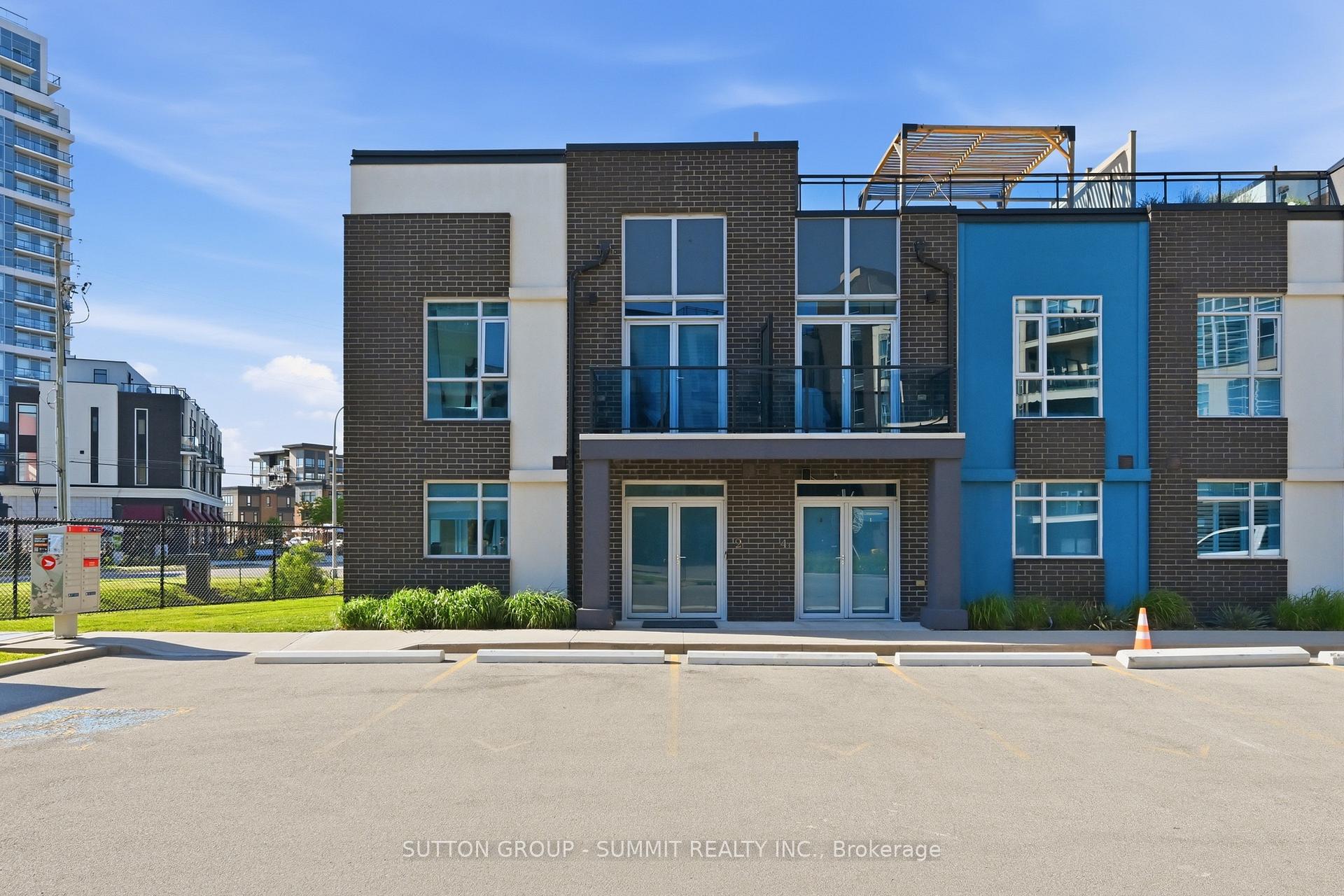 Photo 3 of 2 concord Place, Grimsby, Grimsby Beach — HOMEH
