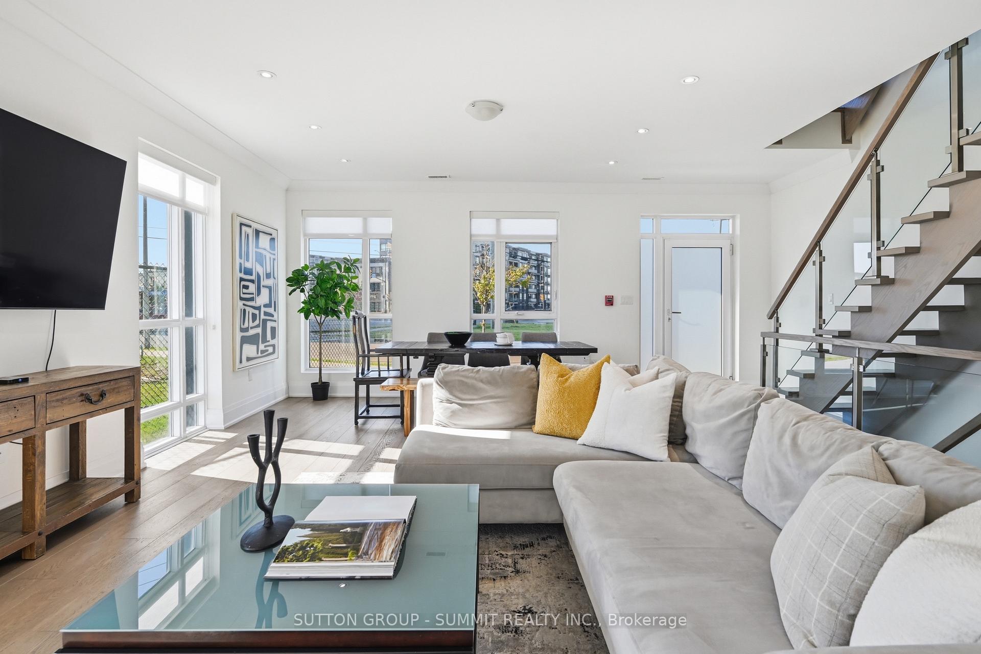 Photo 15 of 2 concord Place, Grimsby, Grimsby Beach — HOMEH