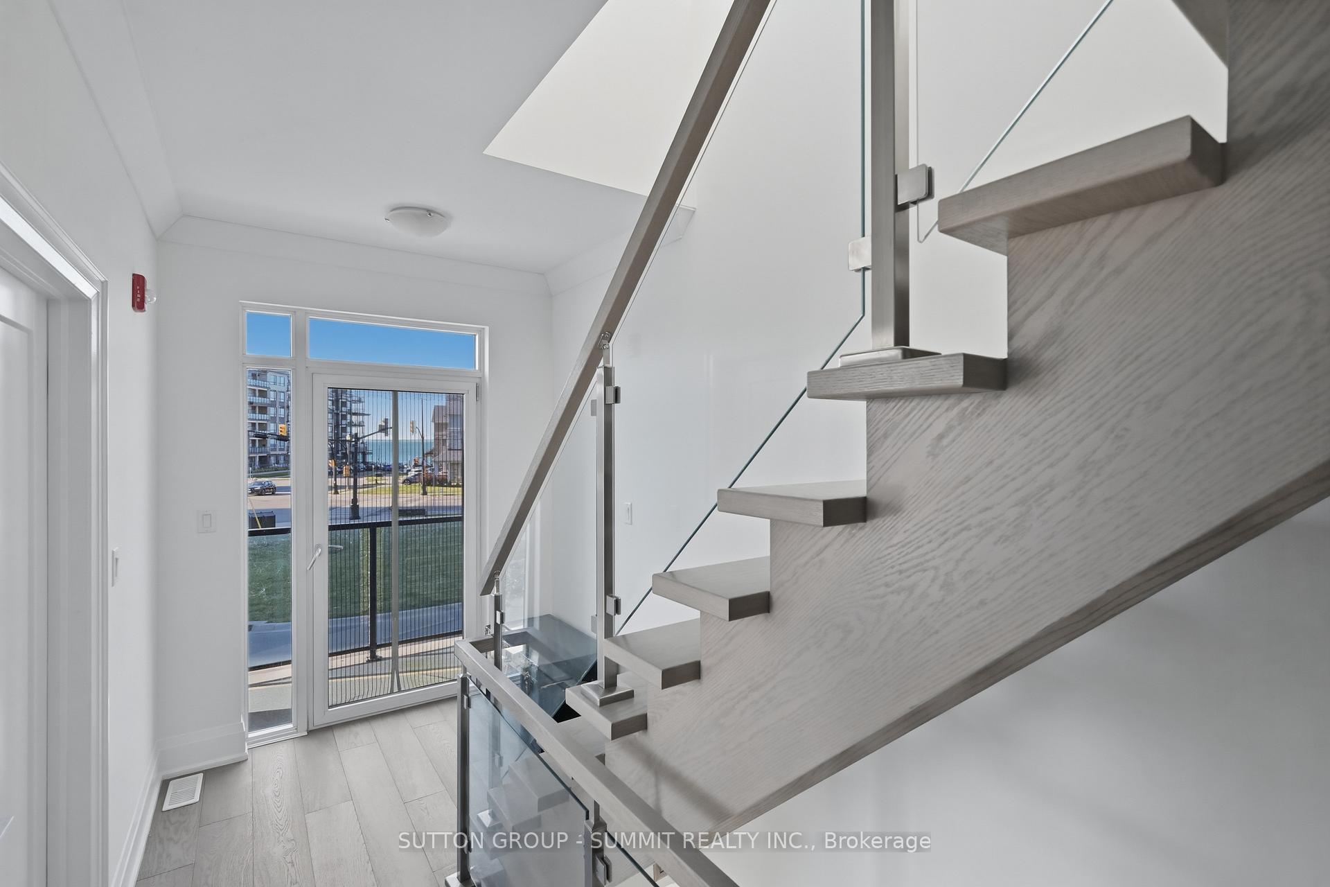 Photo 42 of 2 concord Place, Grimsby, Grimsby Beach — HOMEH