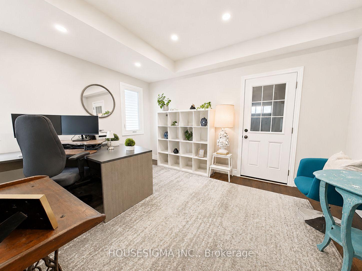 Photo 9 of 114 Zachary Place, Whitby, Brooklin — HOMEH