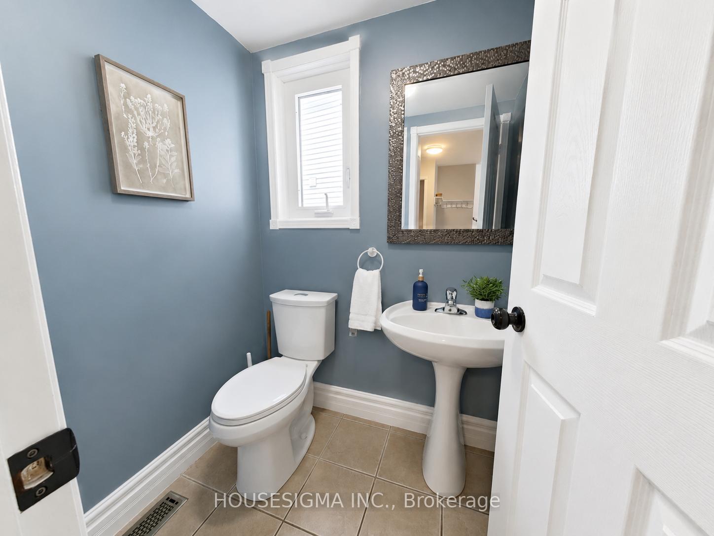 Photo 14 of 114 Zachary Place, Whitby, Brooklin — HOMEH