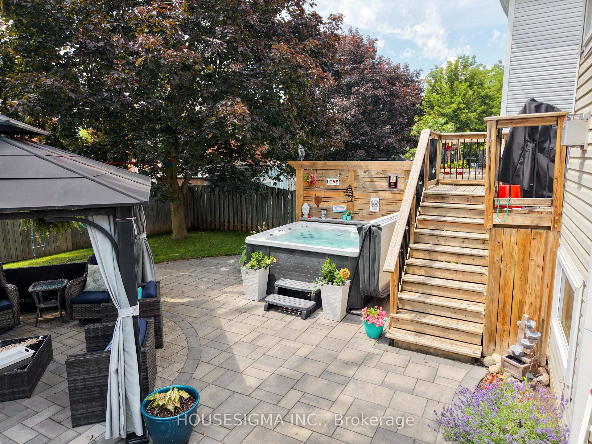 Photo 45 of 114 Zachary Place, Whitby, Brooklin — HOMEH