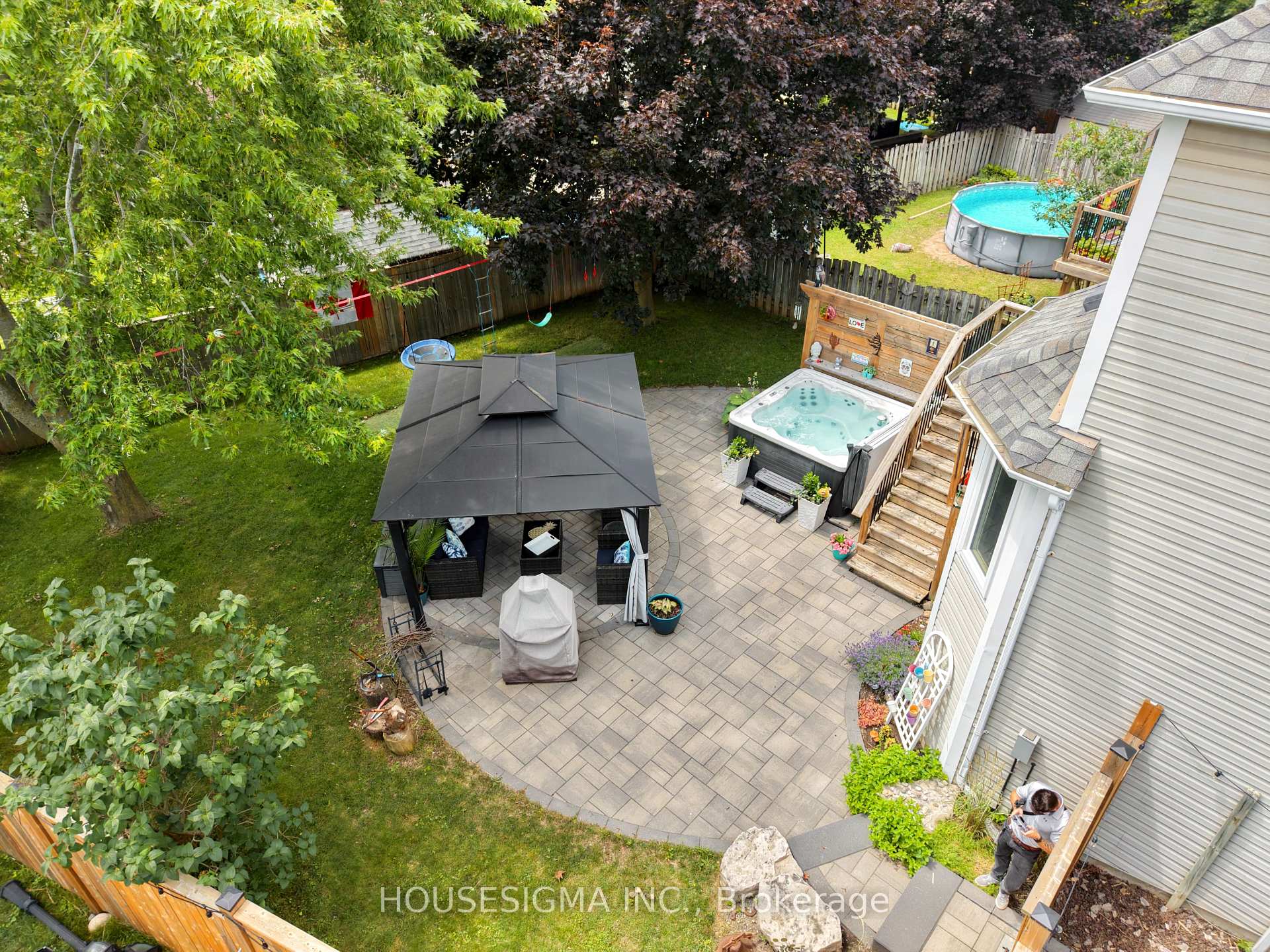 Photo 46 of 114 Zachary Place, Whitby, Brooklin — HOMEH