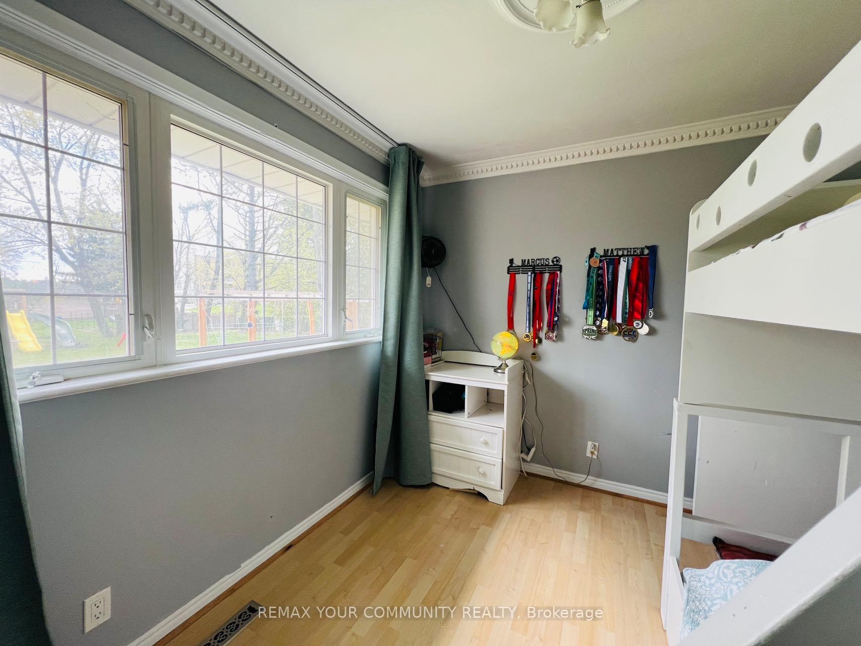 Photo 10 of 211 James Street, King, King City — HOMEH