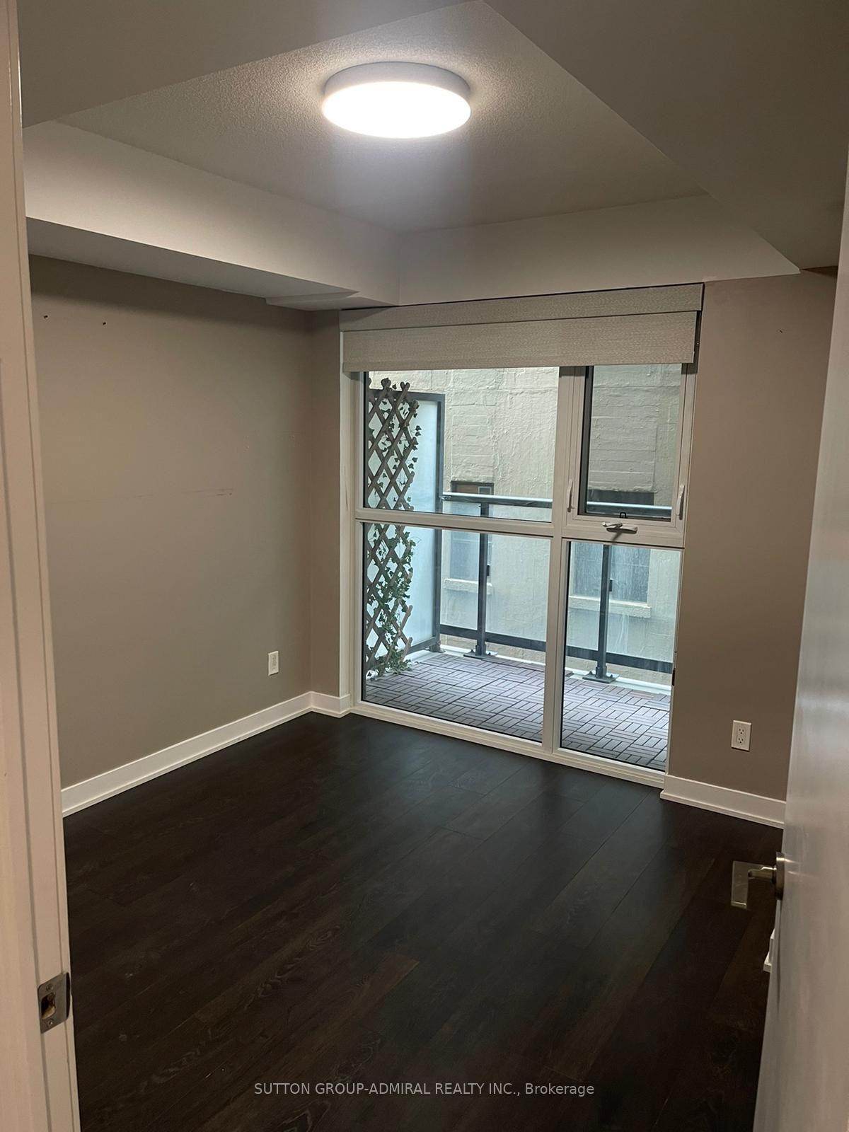 Photo 3 of Unit 812, 87 Peter Street, Toronto, Waterfront Communities — HOMEH