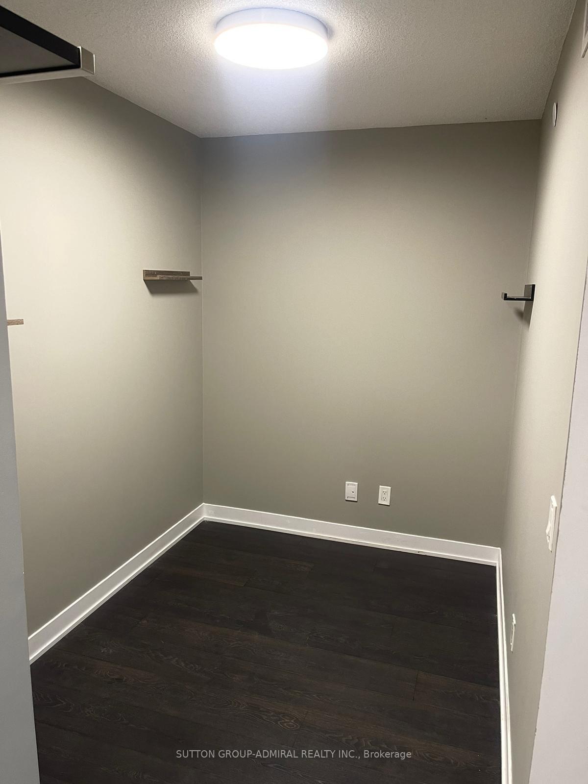 Photo 4 of Unit 812, 87 Peter Street, Toronto, Waterfront Communities — HOMEH