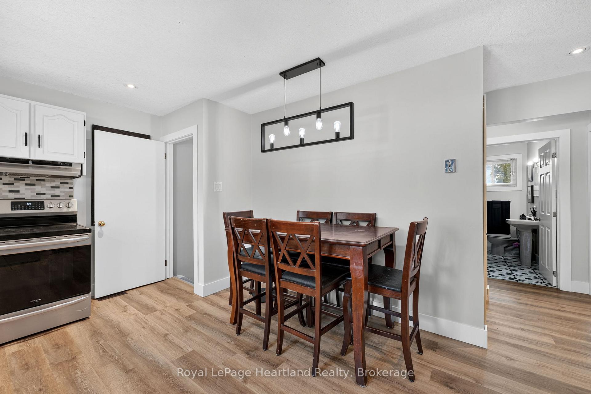 Photo 11 of 240 Elm Avenue N, North Perth, Listowel — HOMEH
