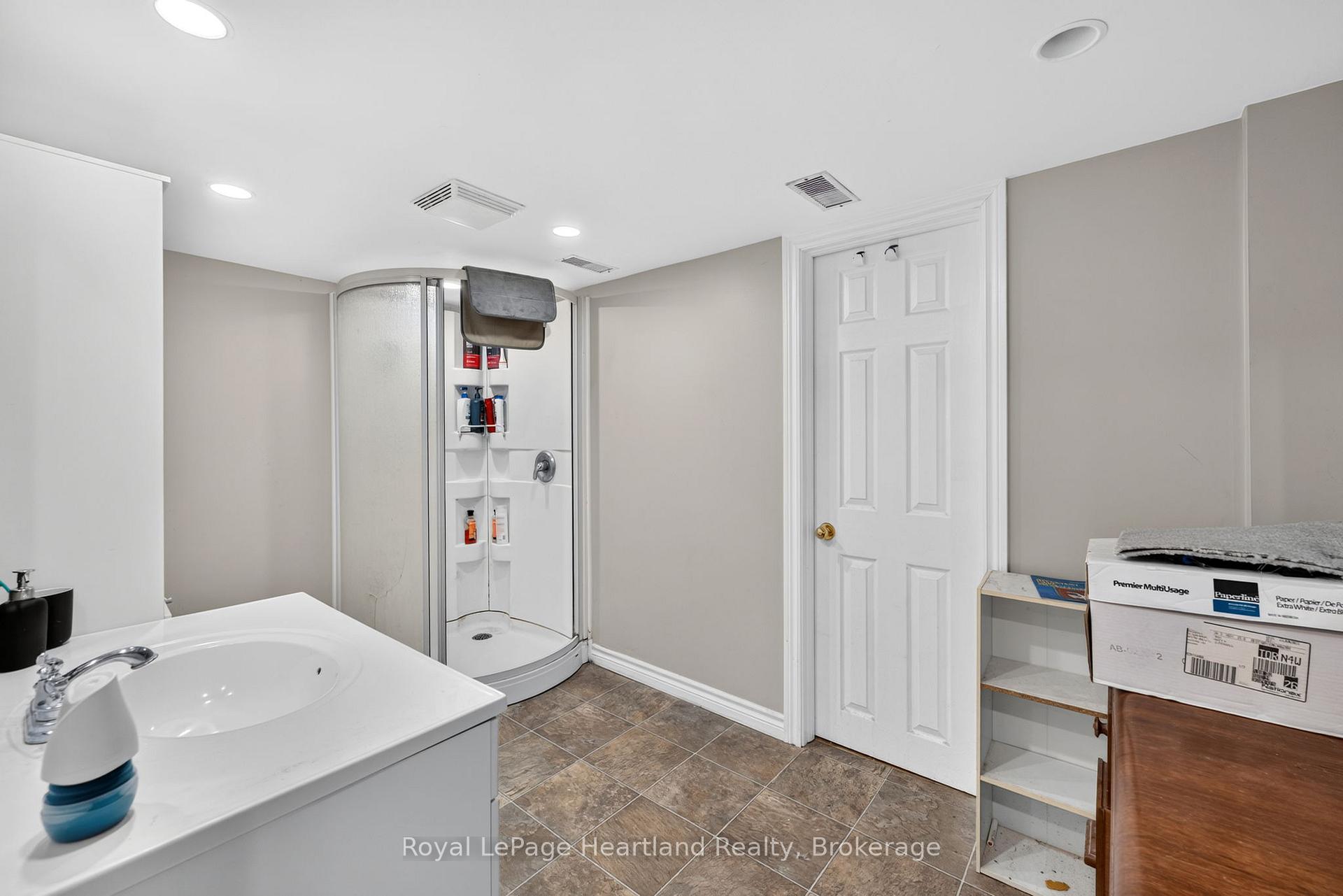 Photo 22 of 240 Elm Avenue N, North Perth, Listowel — HOMEH