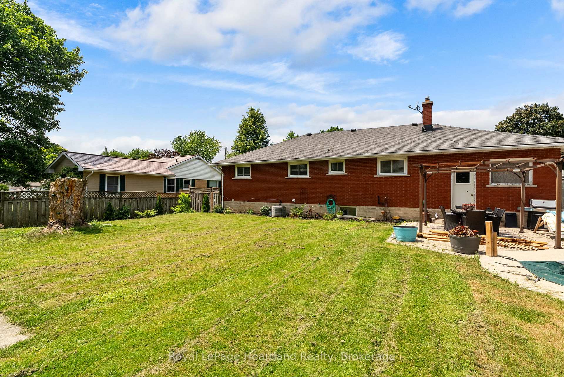 Photo 29 of 240 Elm Avenue N, North Perth, Listowel — HOMEH