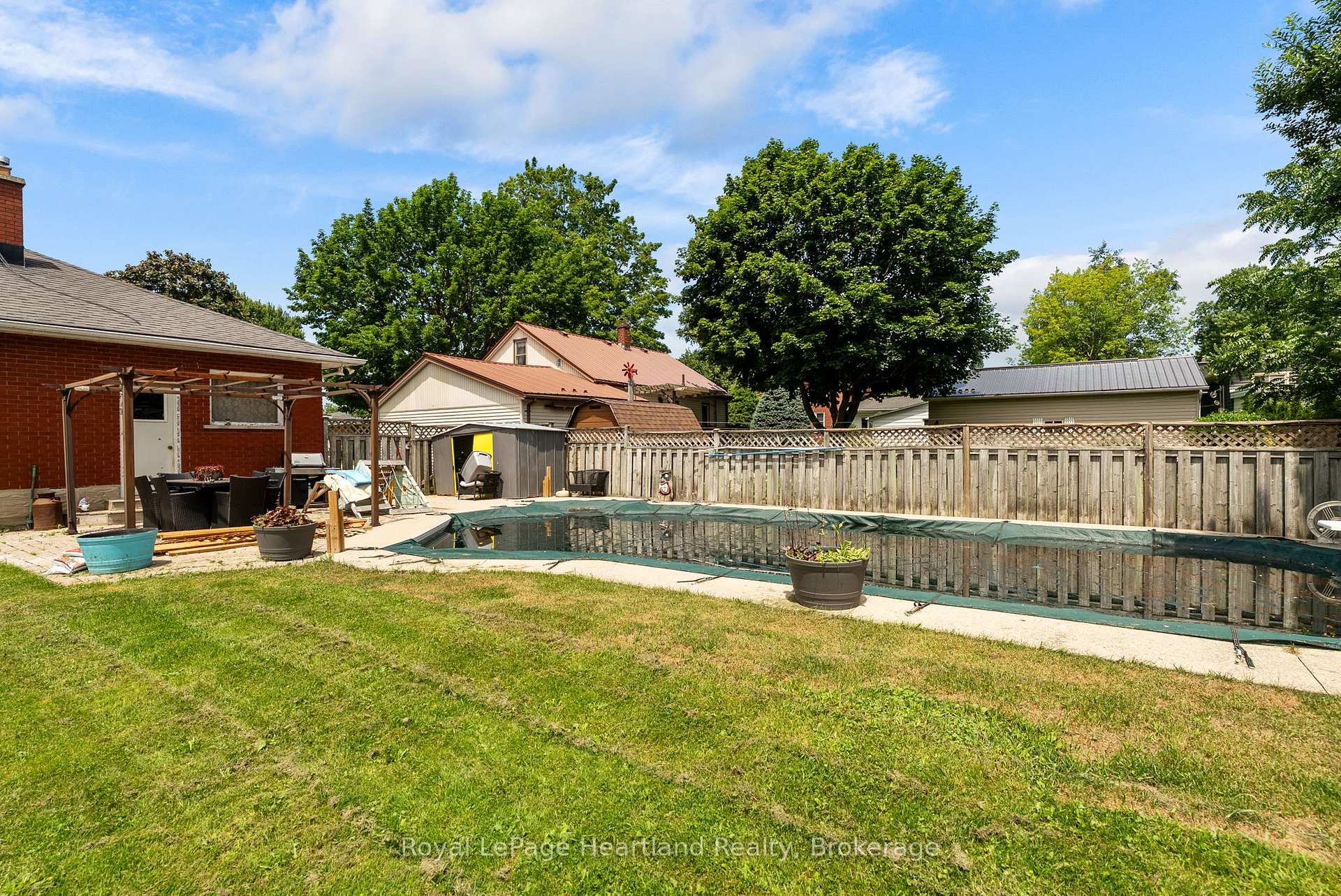 Photo 34 of 240 Elm Avenue N, North Perth, Listowel — HOMEH