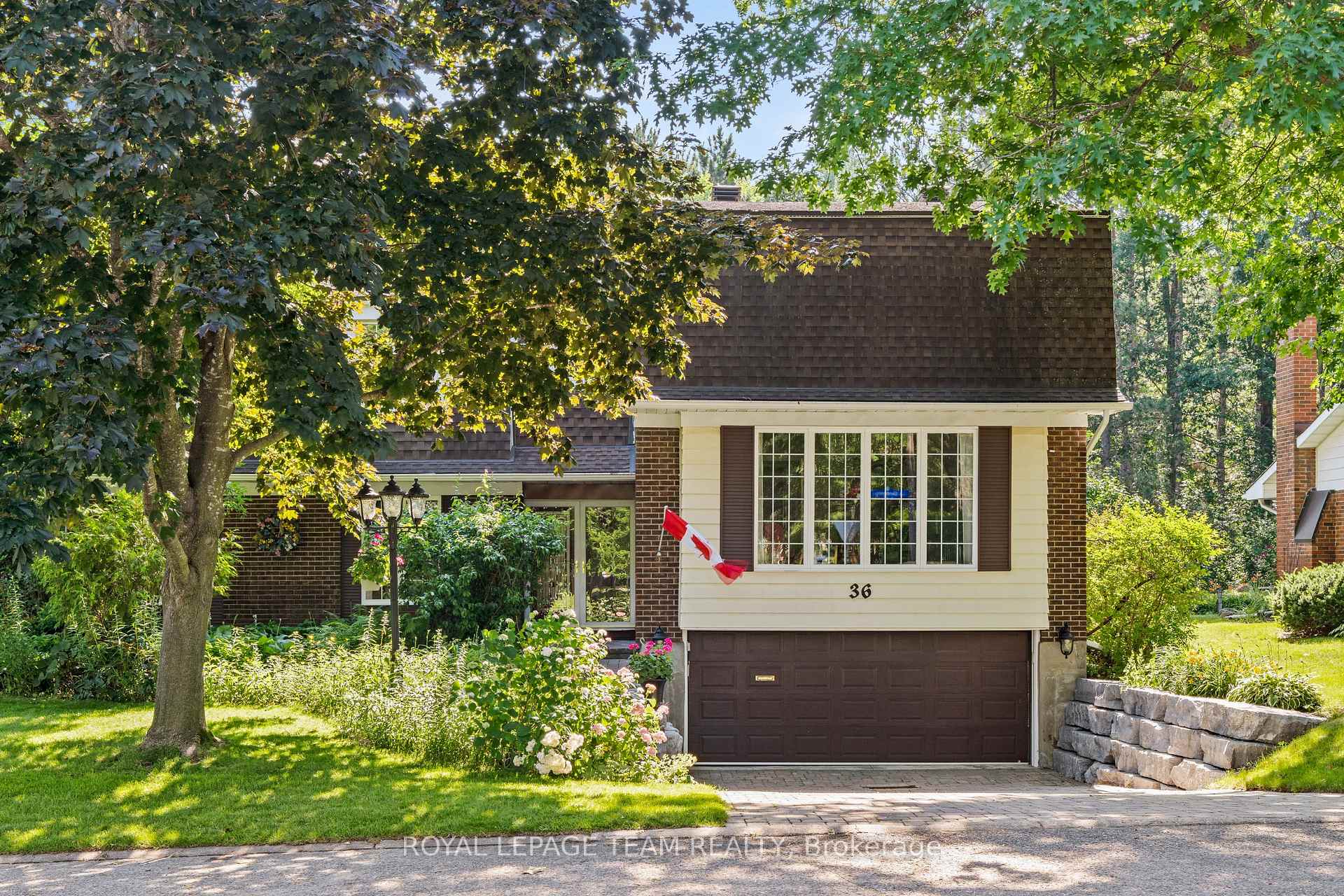 Photo 1 of 36 Glendenning Drive, Ottawa, Arlington Woods — HOMEH