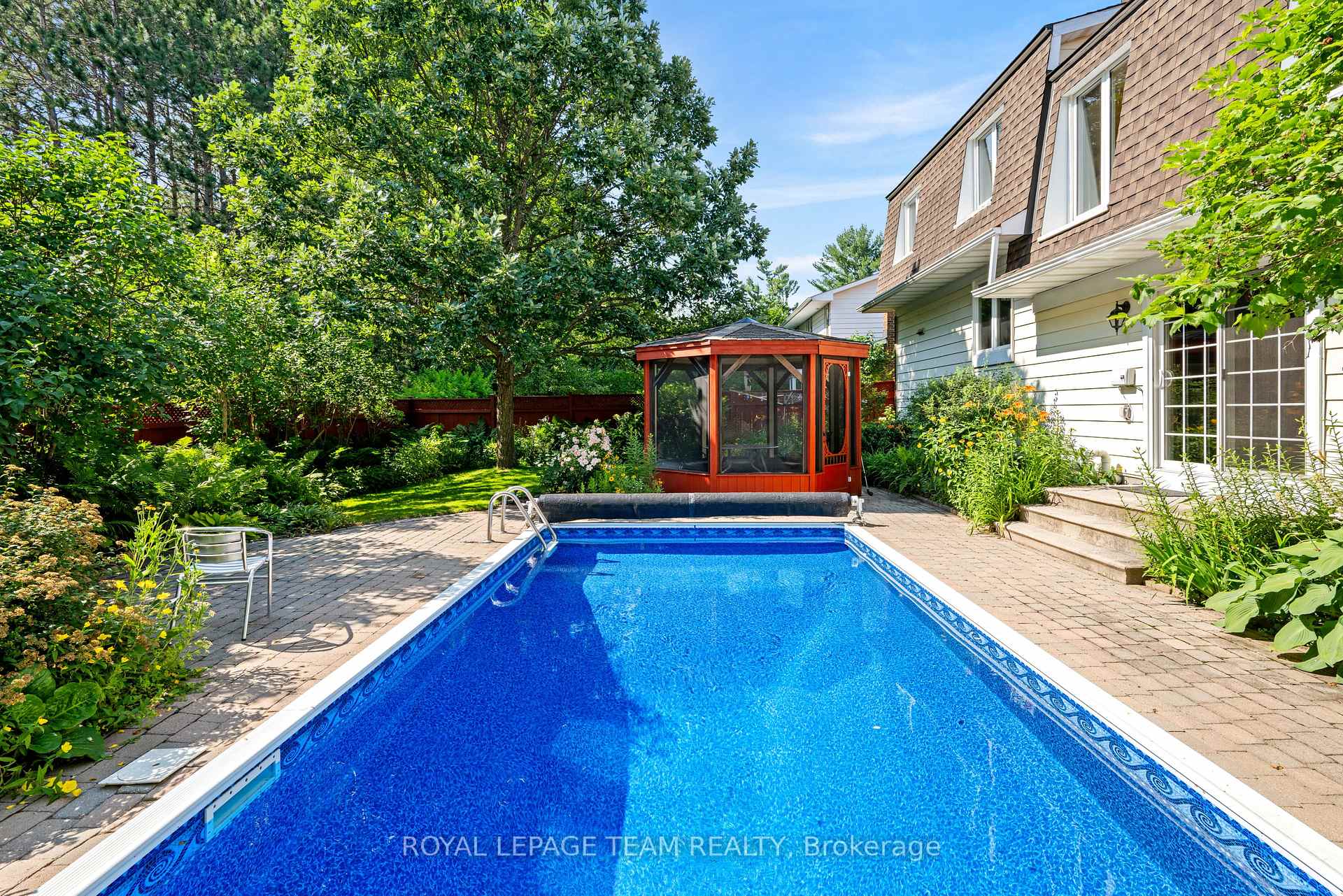 Photo 30 of 36 Glendenning Drive, Ottawa, Arlington Woods — HOMEH