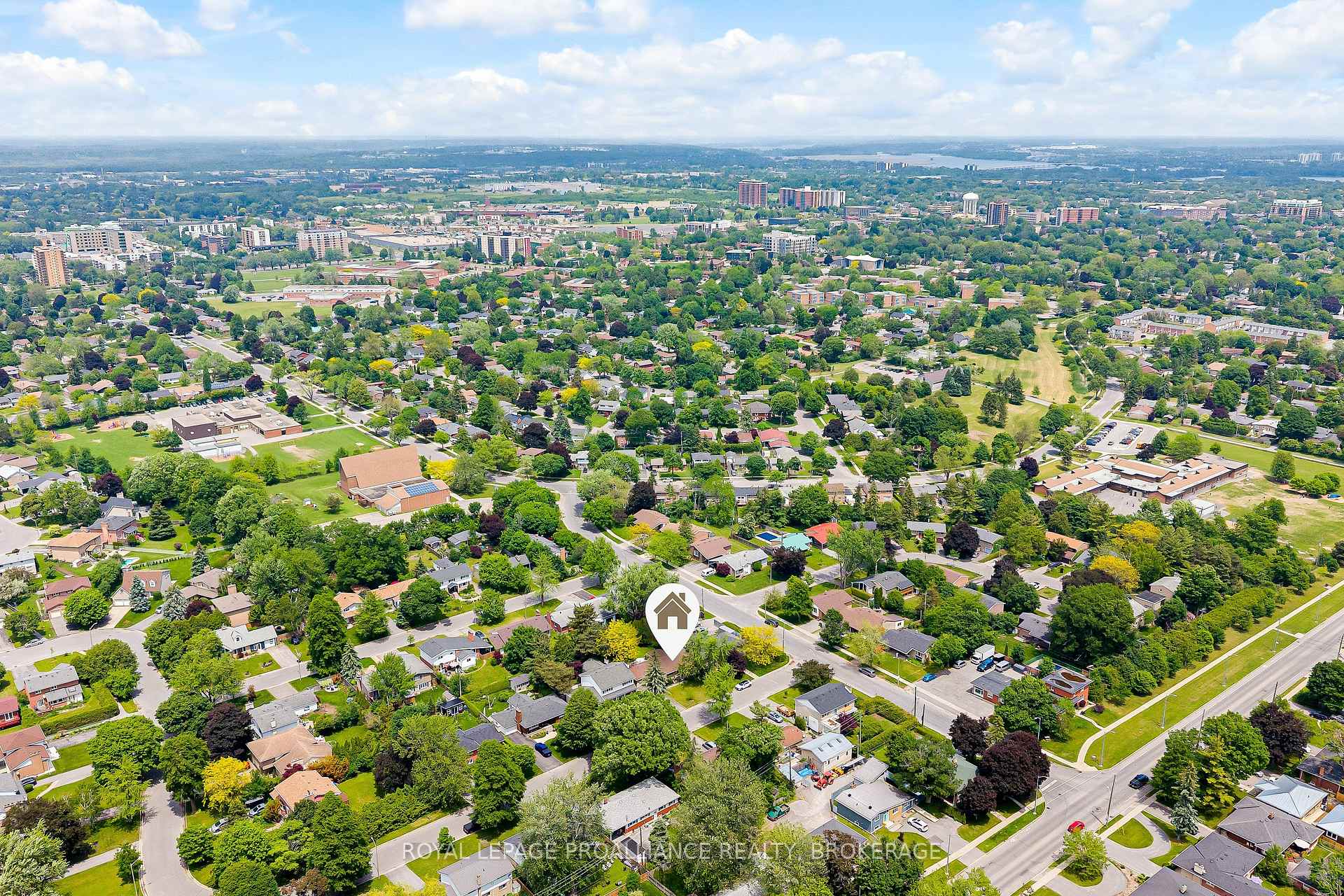 Photo 3 of 5 Watts Crescent, Kingston, Central City West — HOMEH
