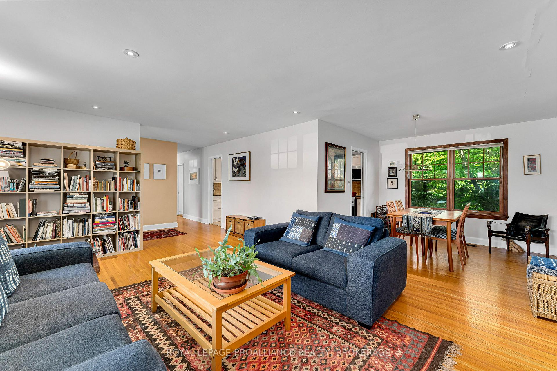 Photo 8 of 5 Watts Crescent, Kingston, Central City West — HOMEH