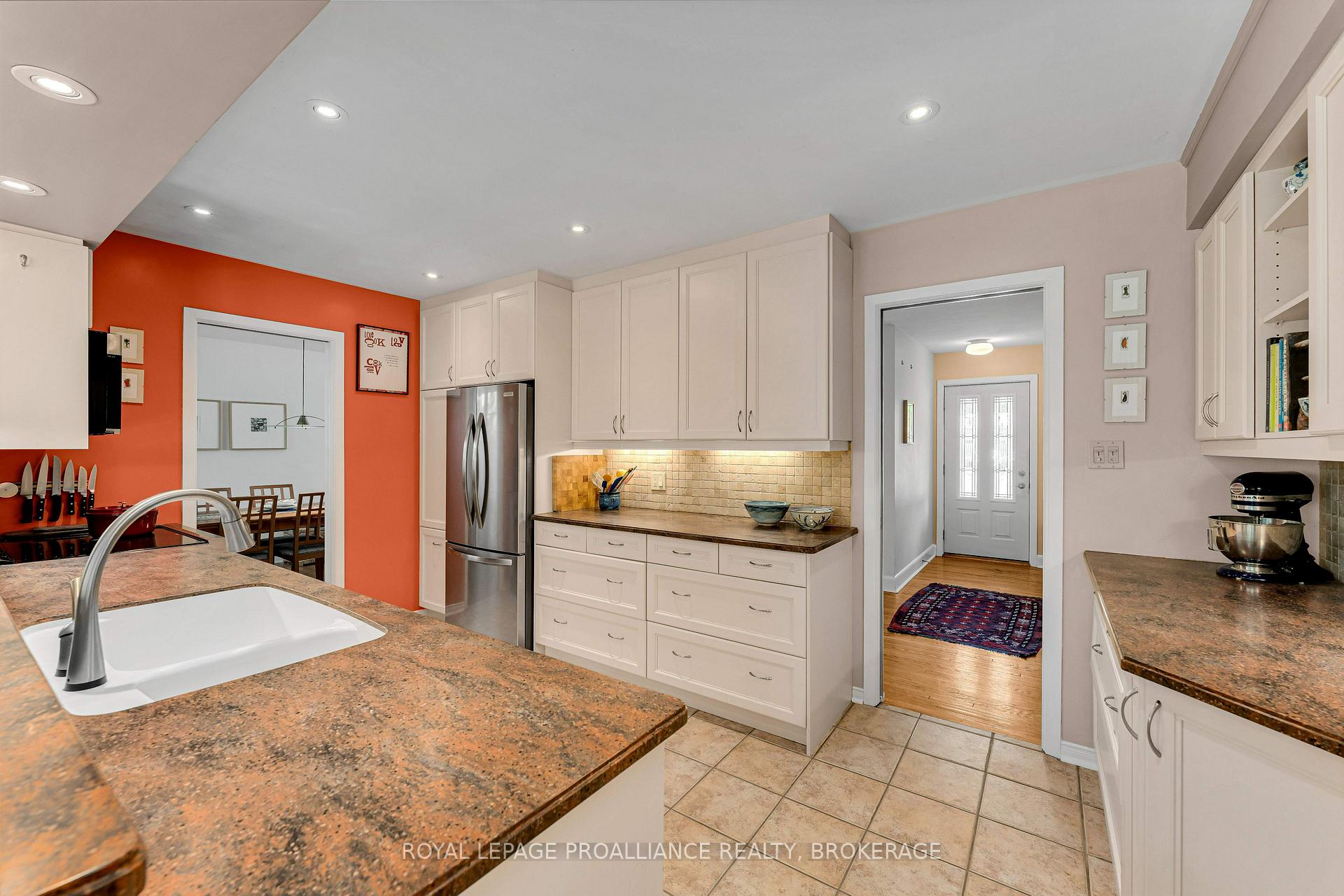 Photo 12 of 5 Watts Crescent, Kingston, Central City West — HOMEH