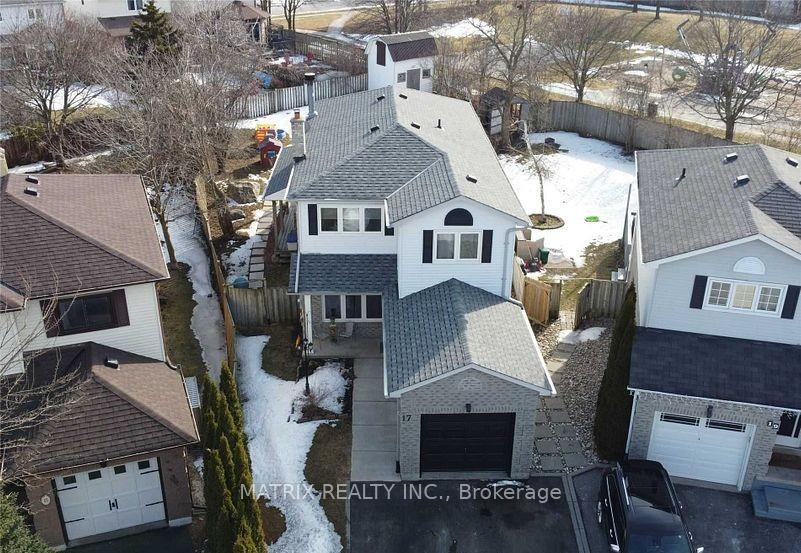 Photo 2 of Unit Unit #2, 17 Summerlea Court, Clarington, Courtice — HOMEH