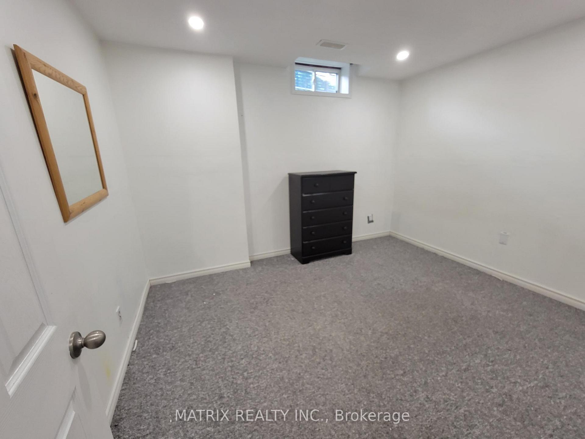 Photo 7 of Unit Unit #2, 17 Summerlea Court, Clarington, Courtice — HOMEH