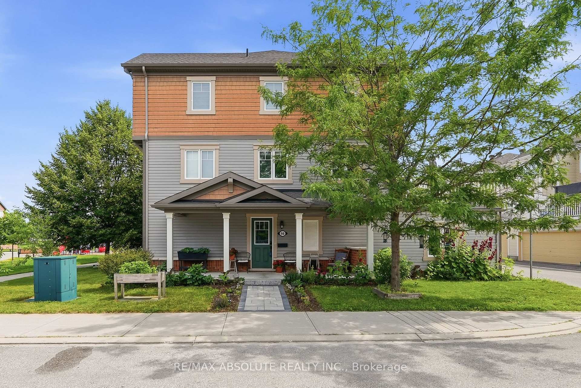 Photo 1 of 98 Brisote Lane, Ottawa, Stittsville (North) — HOMEH