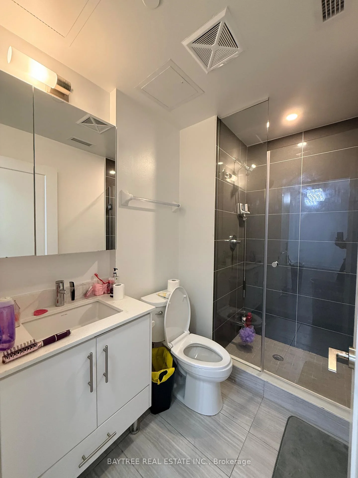 Photo 6 of Unit 1203, 105 Oneida Crescent, Richmond Hill, Langstaff — HOMEH