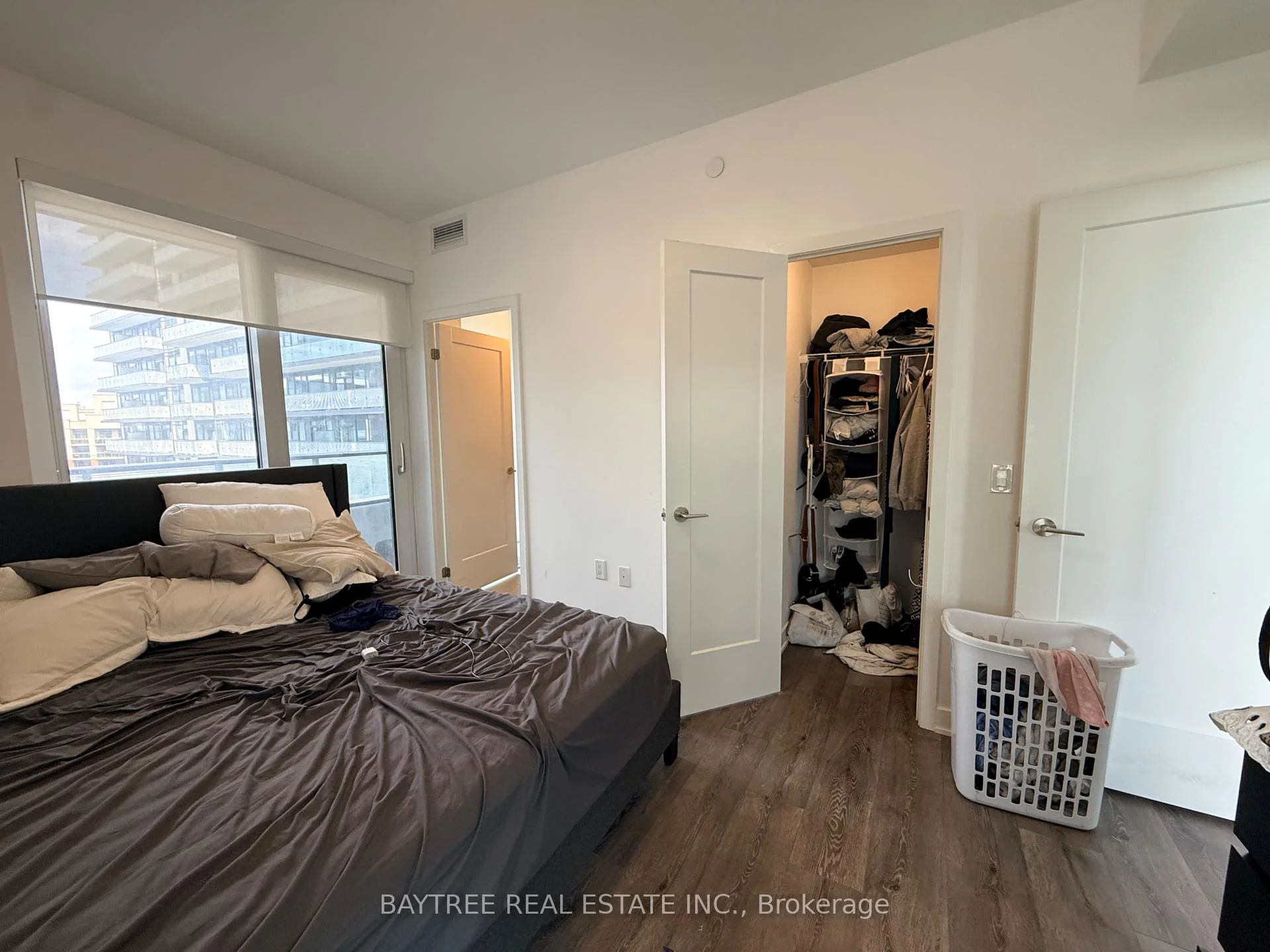 Photo 12 of Unit 1203, 105 Oneida Crescent, Richmond Hill, Langstaff — HOMEH