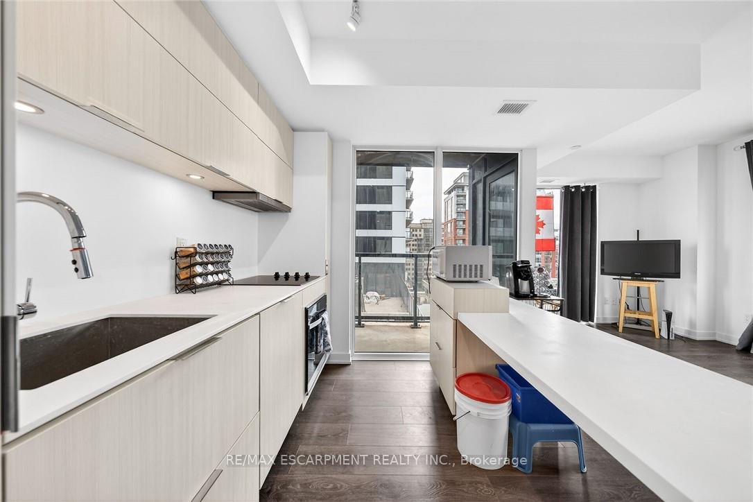 Photo 25 of Unit 710, 370 Martha Street, Burlington, Brant — HOMEH
