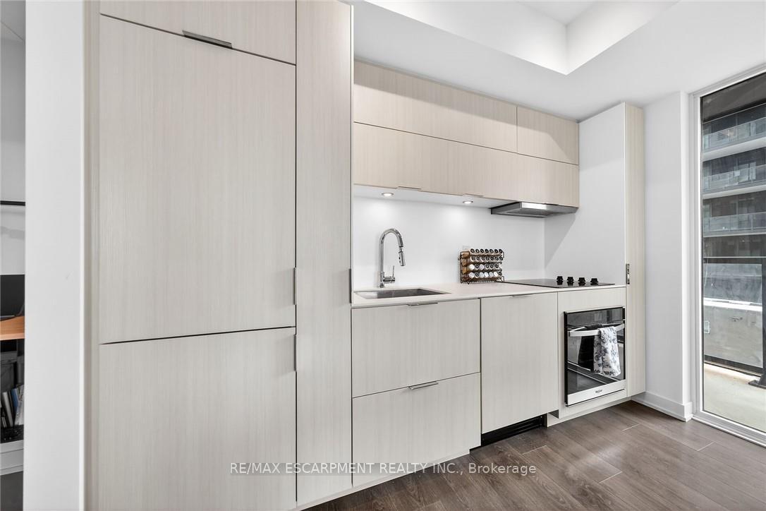 Photo 26 of Unit 710, 370 Martha Street, Burlington, Brant — HOMEH