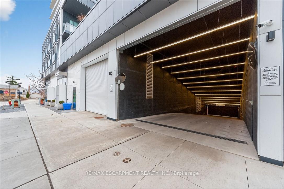 Photo 43 of Unit 710, 370 Martha Street, Burlington, Brant — HOMEH
