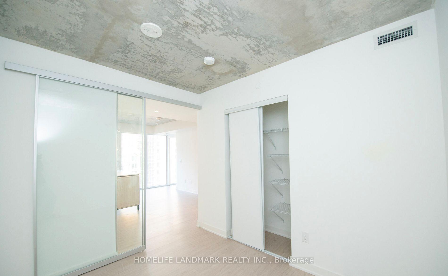 Photo 10 of Unit 1005, 65 Mutual Street E, Toronto, Church-Yonge Corridor — HOMEH