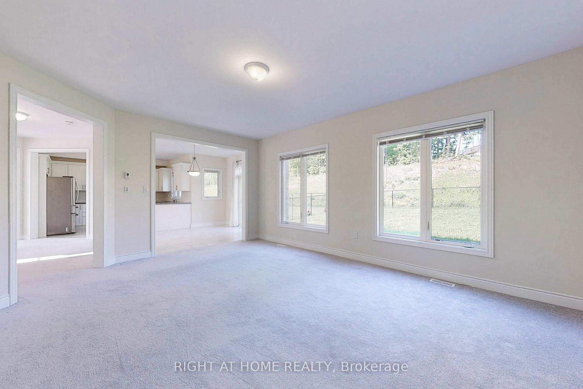 Photo 5 of 3092 Monarch Drive, Orillia — HOMEH