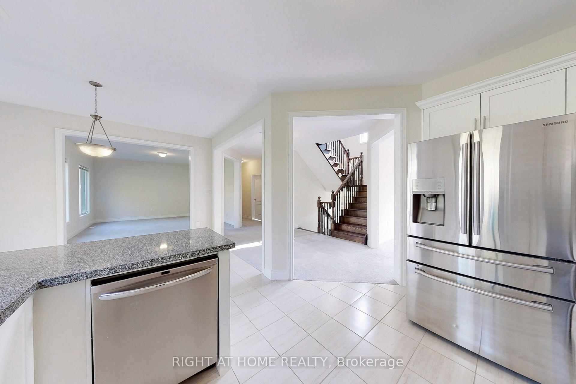 Photo 12 of 3092 Monarch Drive, Orillia — HOMEH