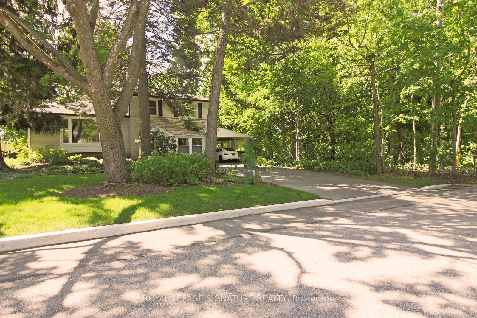 Photo 3 of 145 Drakefield Road, Markham, Bullock — HOMEH