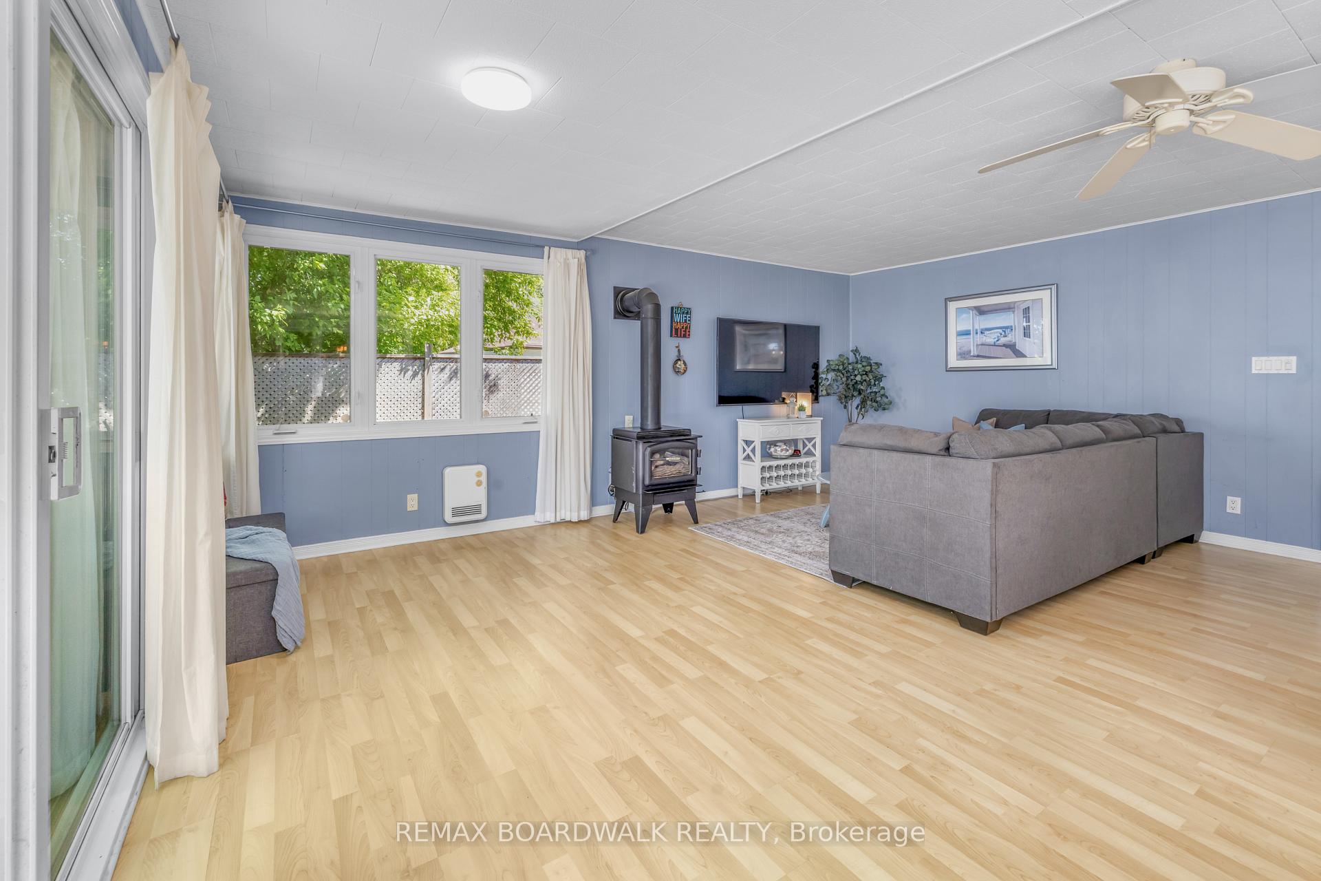 Photo 20 of 130 Bay Lane, Edwardsburgh/Cardinal, Edwardsburgh/Cardinal Twp — HOMEH
