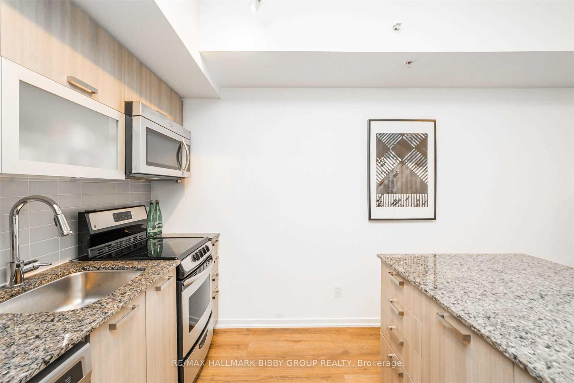 Photo 5 of Unit 622, 68 Abell Street, Toronto, Little Portugal — HOMEH