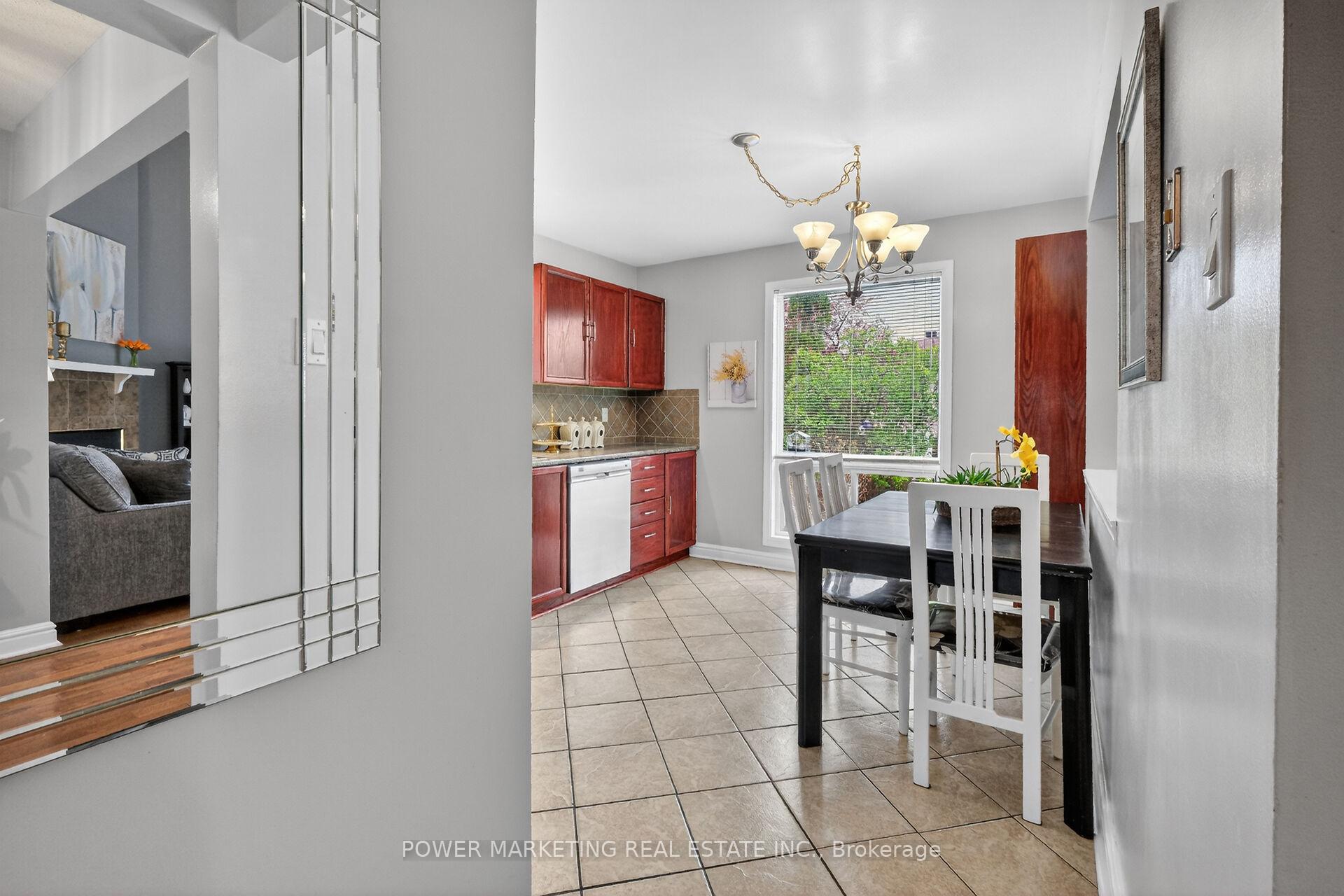 Photo 11 of 6451 Viseneau Drive, Ottawa, Chateauneuf — HOMEH