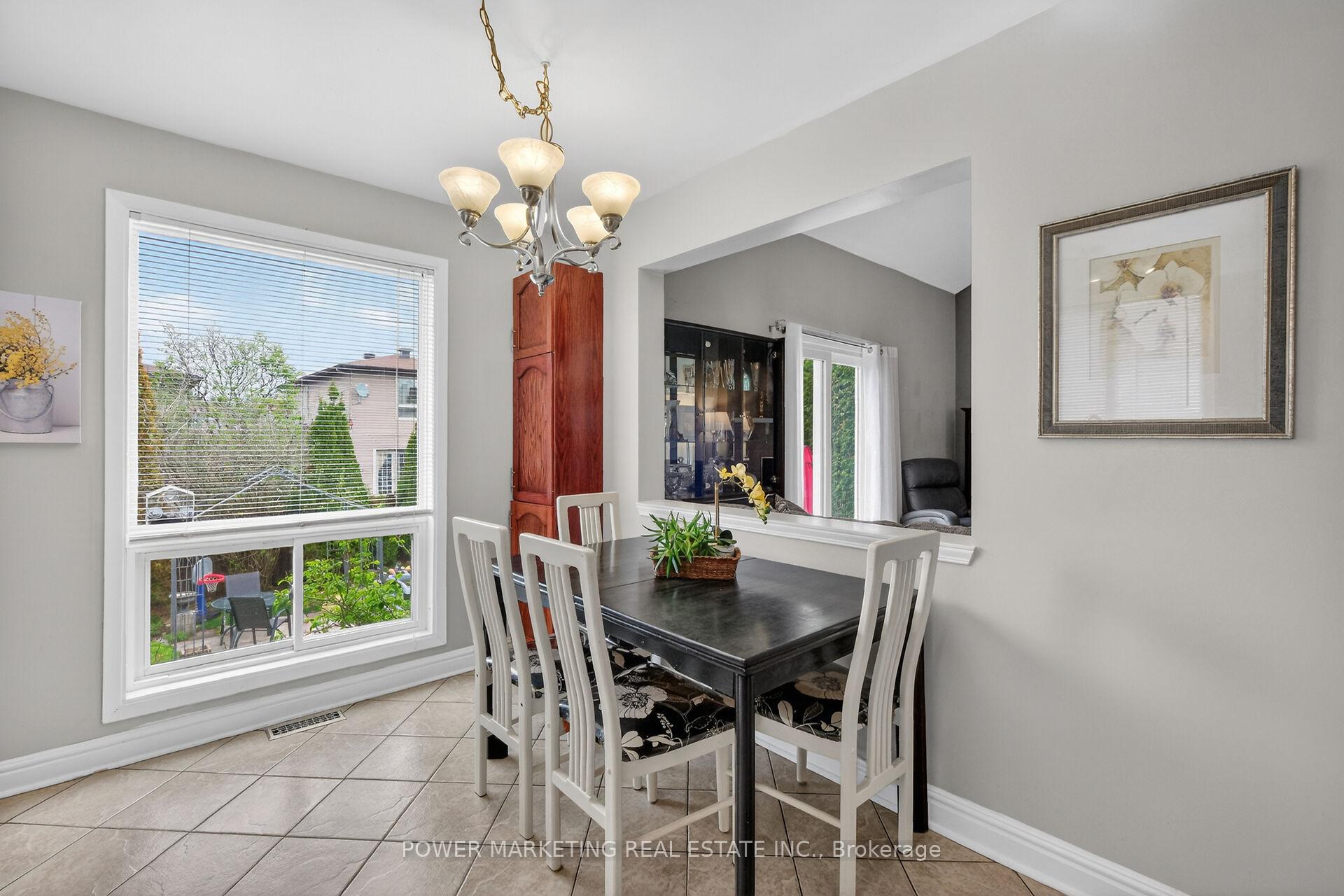 Photo 13 of 6451 Viseneau Drive, Ottawa, Chateauneuf — HOMEH