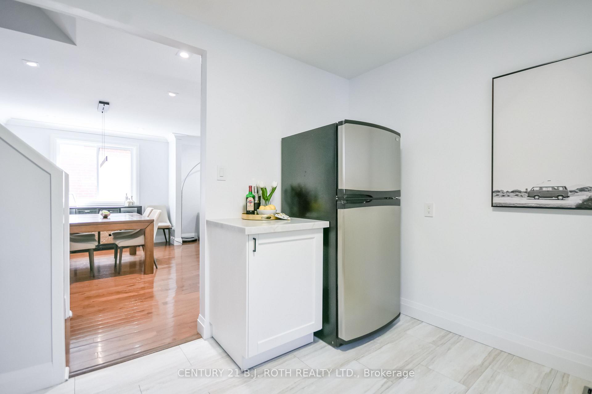 Photo 13 of 31 Kingston Road, Newmarket, Bristol-London — HOMEH