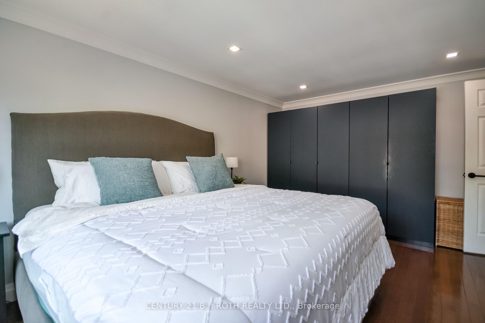 Photo 18 of 31 Kingston Road, Newmarket, Bristol-London — HOMEH
