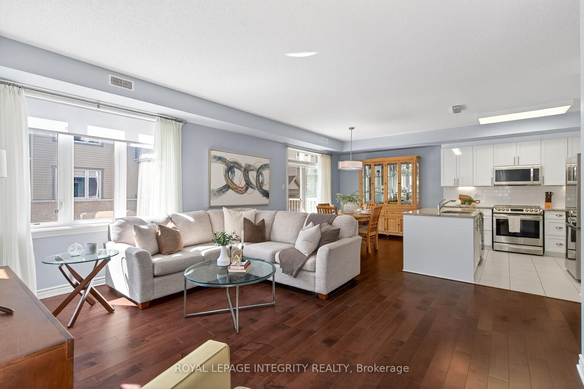 Photo 4 of 1007 Beryl Private, Ottawa, Riverside South/Gloucester Glen — HOMEH