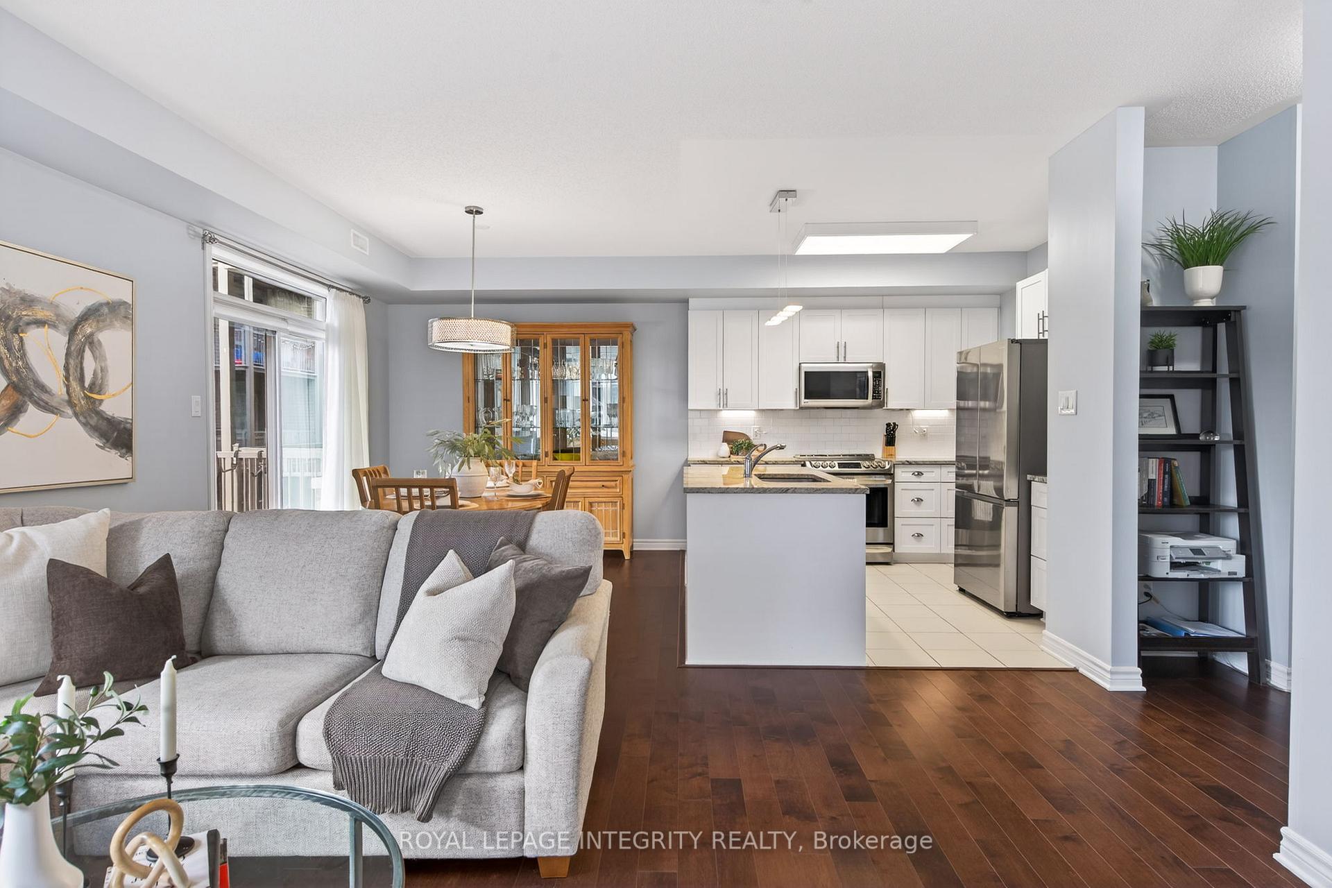 Photo 7 of 1007 Beryl Private, Ottawa, Riverside South/Gloucester Glen — HOMEH