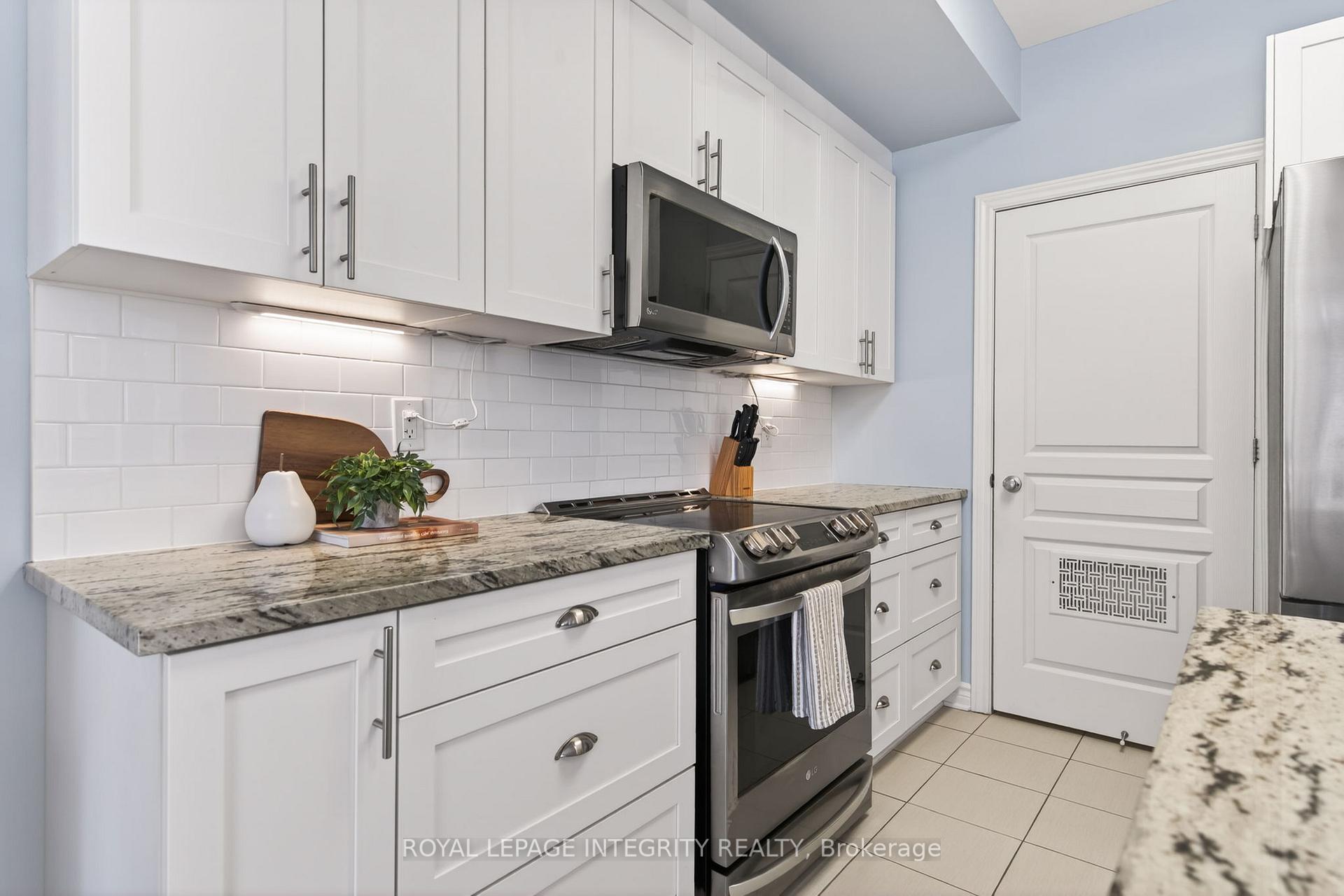 Photo 10 of 1007 Beryl Private, Ottawa, Riverside South/Gloucester Glen — HOMEH