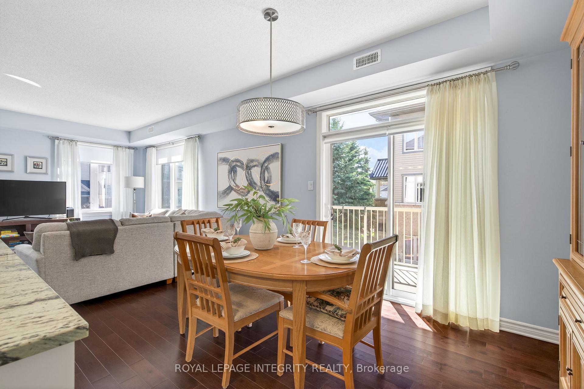 Photo 14 of 1007 Beryl Private, Ottawa, Riverside South/Gloucester Glen — HOMEH
