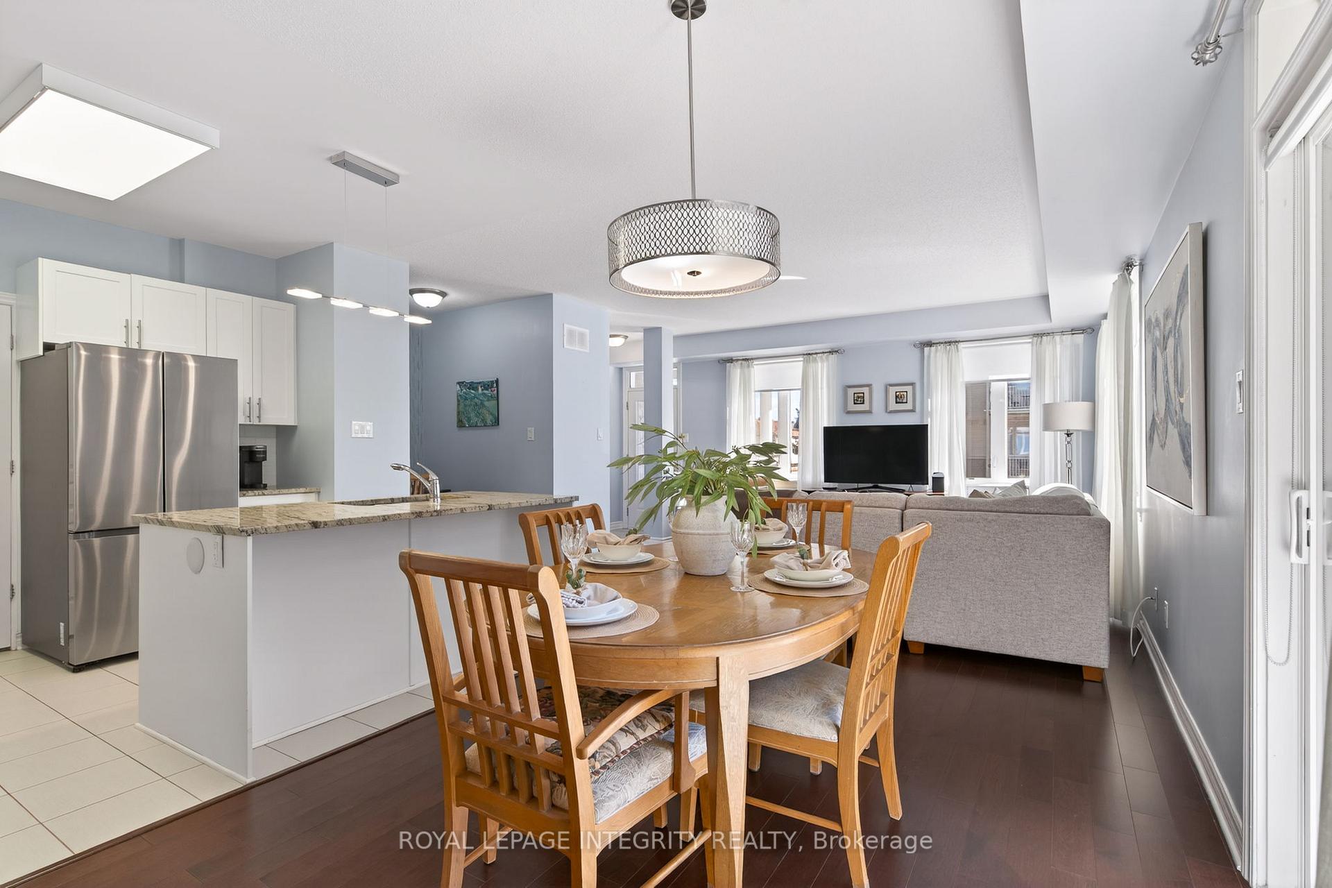 Photo 15 of 1007 Beryl Private, Ottawa, Riverside South/Gloucester Glen — HOMEH