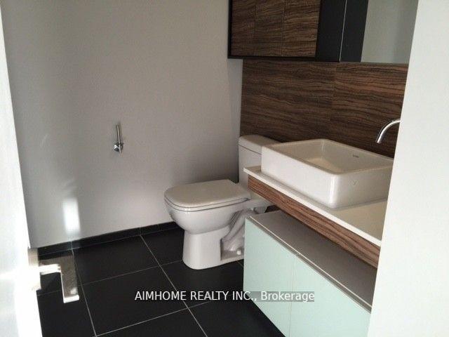 Photo 11 of Unit 2404, 75 St Nicholas Street, Toronto, Bay Street Corridor — HOMEH