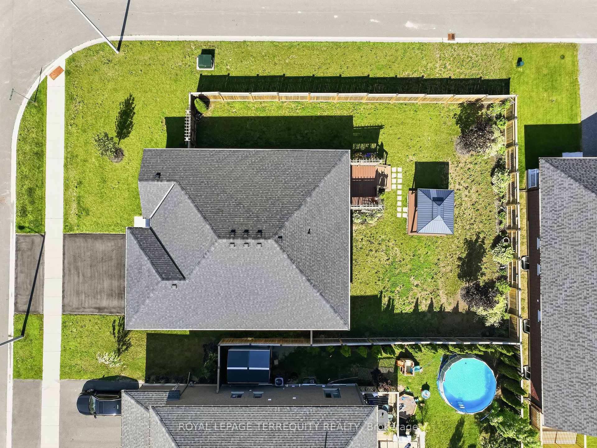 Photo 5 of 96 Darrell Drain Crescent, Asphodel-Norwood, Norwood — HOMEH