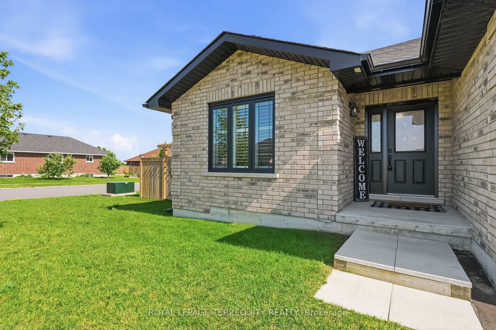 Photo 7 of 96 Darrell Drain Crescent, Asphodel-Norwood, Norwood — HOMEH