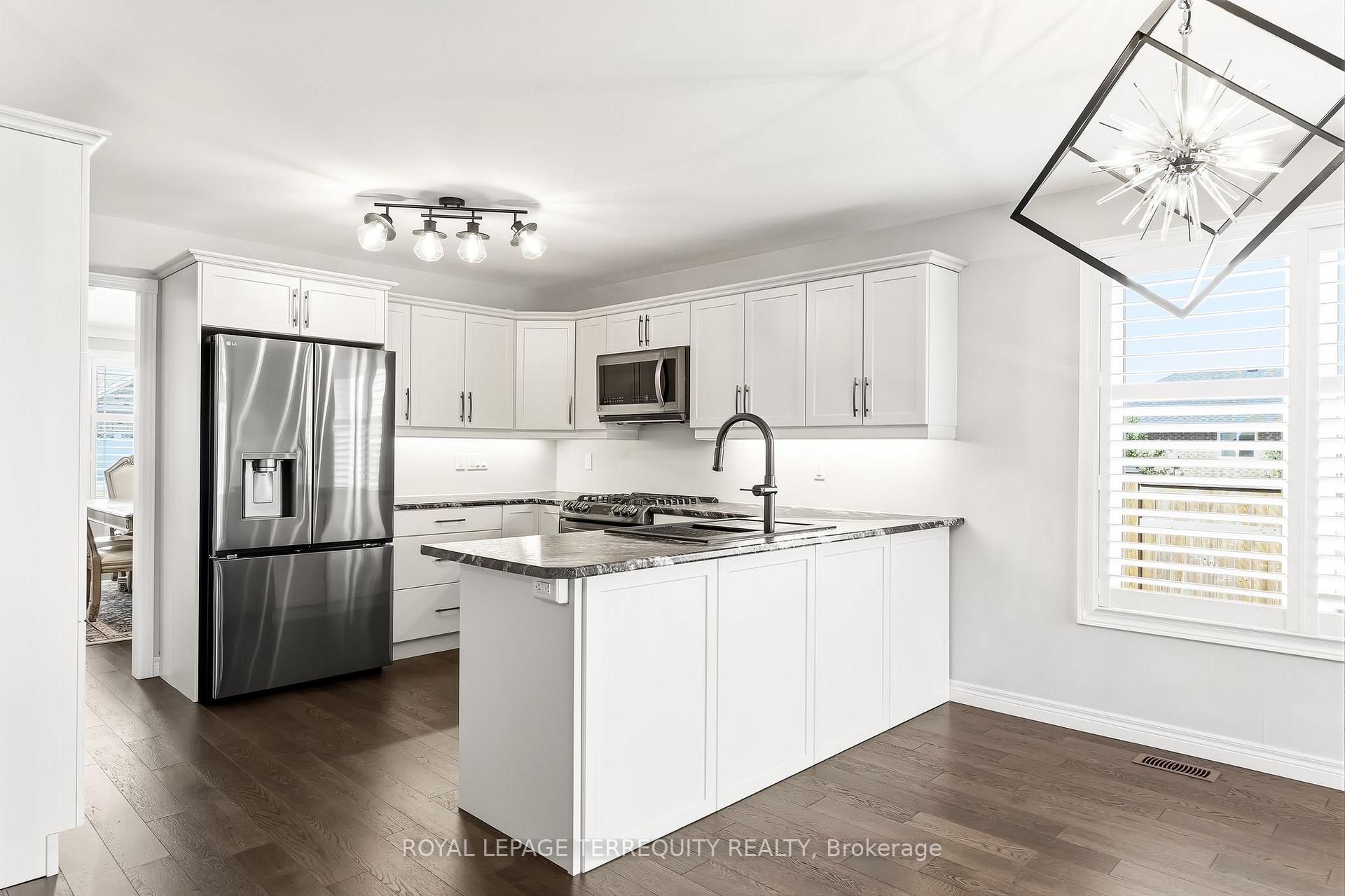 Photo 21 of 96 Darrell Drain Crescent, Asphodel-Norwood, Norwood — HOMEH