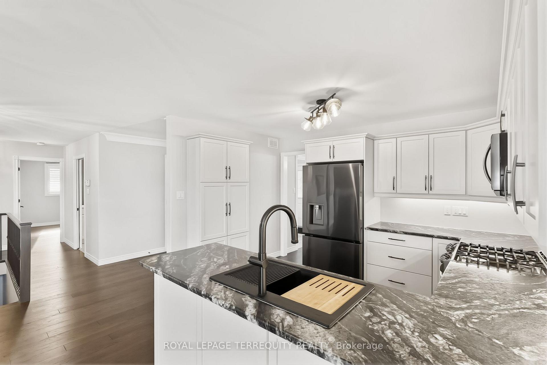 Photo 22 of 96 Darrell Drain Crescent, Asphodel-Norwood, Norwood — HOMEH