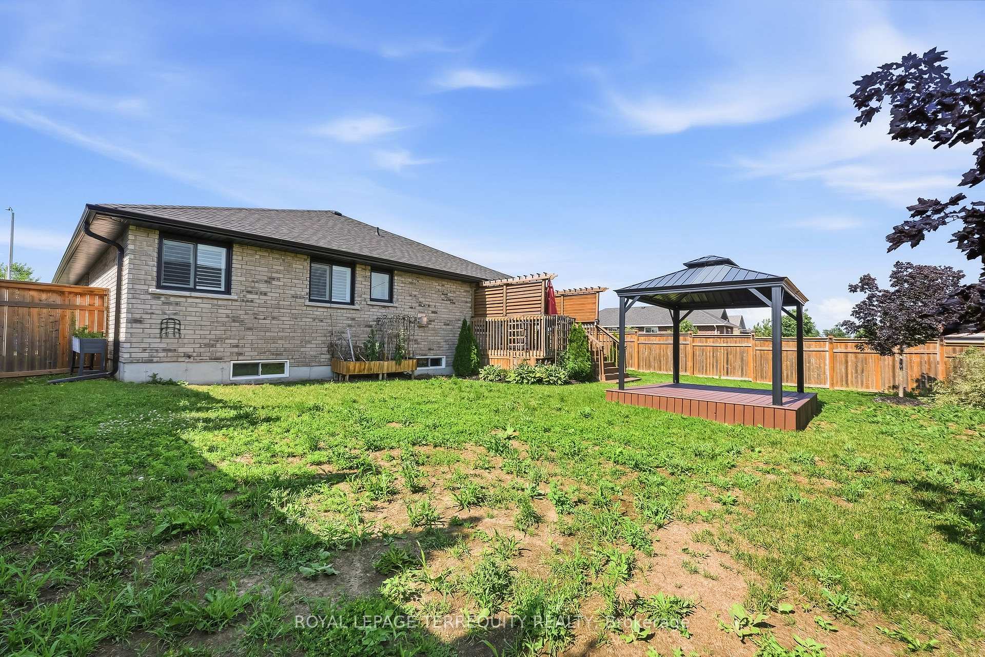 Photo 44 of 96 Darrell Drain Crescent, Asphodel-Norwood, Norwood — HOMEH